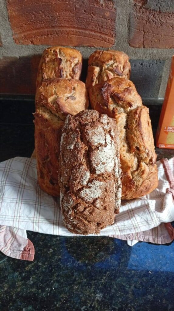 Die selbstgebackenen Sauerteigbrote von Melanie Koch